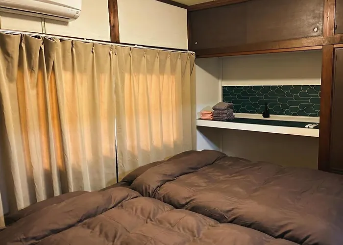 Komone House